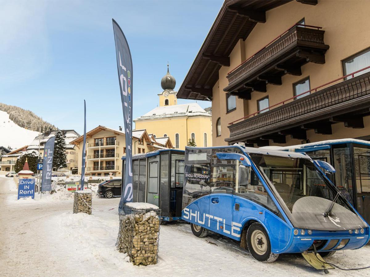 Alpinresort Valsaa - Sport & Spa Saalbach-Hinterglemm Ngoại thất bức ảnh