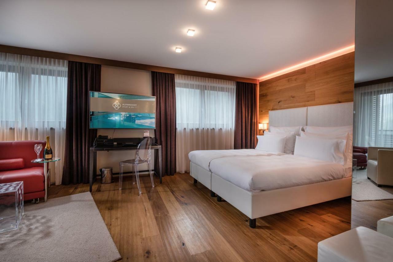 Alpinresort Valsaa - Sport & Spa Saalbach-Hinterglemm Ngoại thất bức ảnh