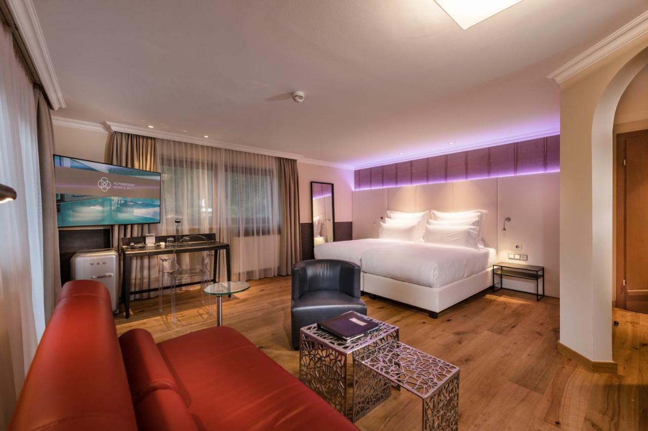 Alpinresort Valsaa - Sport & Spa Saalbach-Hinterglemm Ngoại thất bức ảnh