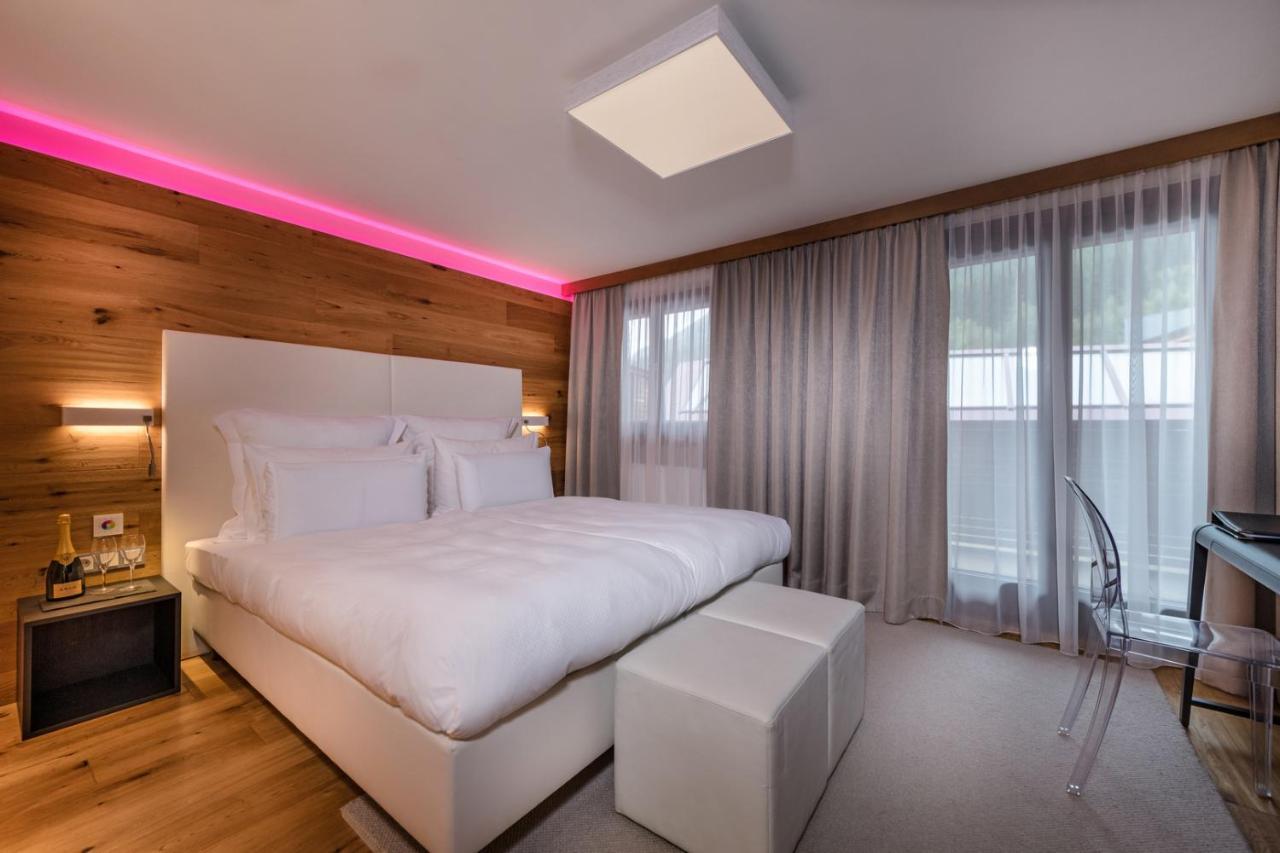 Alpinresort Valsaa - Sport & Spa Saalbach-Hinterglemm Ngoại thất bức ảnh